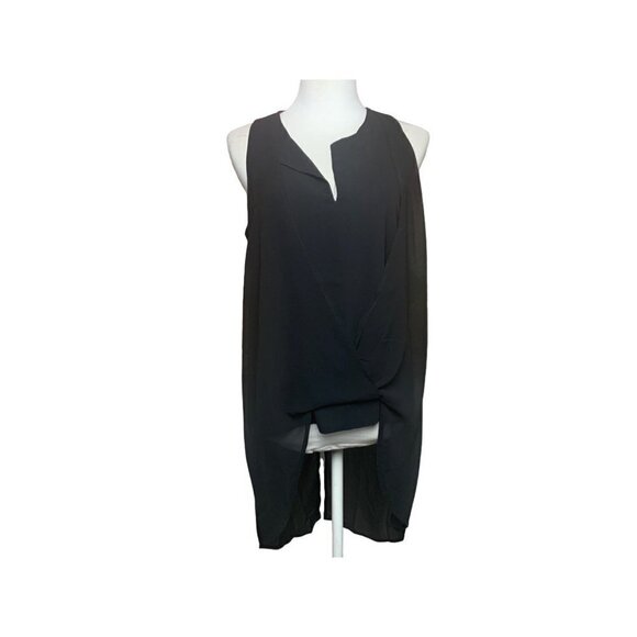 18 Tops - Sans Souci Black Shirt. Sz M